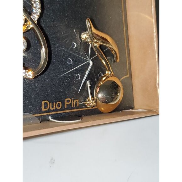 A Monet Costume Jewelry Boxed Set Musical Symbol Pin Brooch Rhinestone Gift - Picture 11 of 11